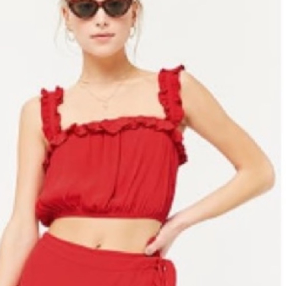 Red ruffle crop top